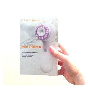 Clarisonic - cleansing face brush